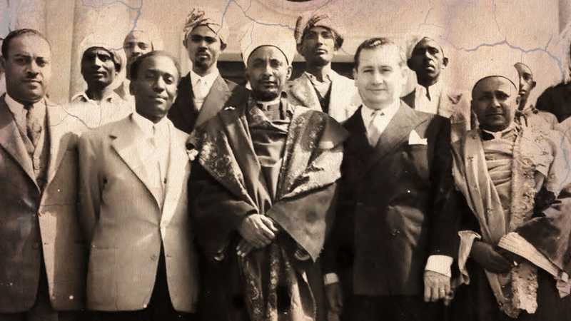 U.N. Commissioner Anze Matienzo with Eritrean representatives: pro-independece, first Mufti of Eritrea Sheikh Ibrahim Al-Mukhtar Ahmed Omer (center) and pro-union leader Tedla Bairu (to his right)